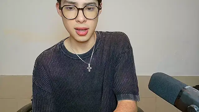 Snapshot of Jacotnk chatting on 02/04/26, 10:47 Jacotnk online show from 02/04/26, 10:47
