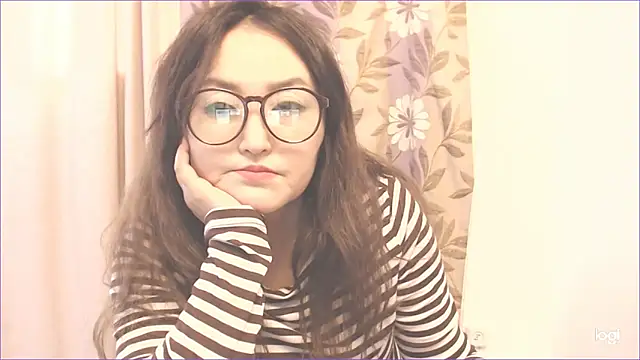 Snapshot of hrnyteacher chatting on 03/11/25, 03:59 hrnyteacher online show from 03/11/25, 03:59