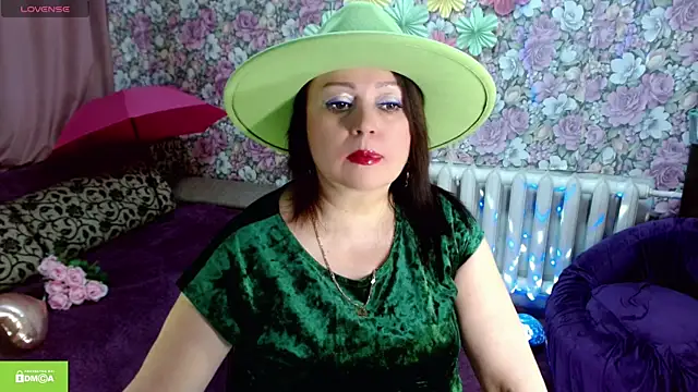 Julia-ru online show from 02/17/26, 09:21