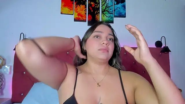 Abril Gomez06 online show from 11/18/25, 07:40