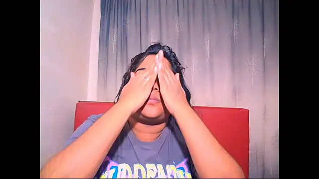 Snapshot of Indian_Lola00 chatting on 10/12/25, 07:29 Indian Lola00 online show from 10/12/25, 07:29