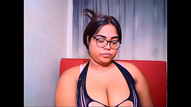 Snapshot of Indian_Lola00 chatting on 11/03/25, 05:36 Indian Lola00 online show from 11/03/25, 05:36