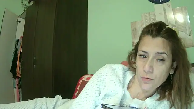 Snapshot of SexyGioconda chatting on 11/04/25, 09:30 SexyGioconda online show from 11/04/25, 09:30