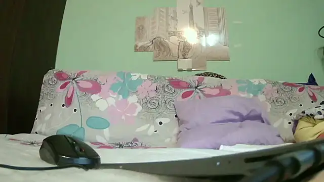 Snapshot of SexyGioconda chatting on 11/19/25, 10:48 SexyGioconda online show from 11/19/25, 10:48