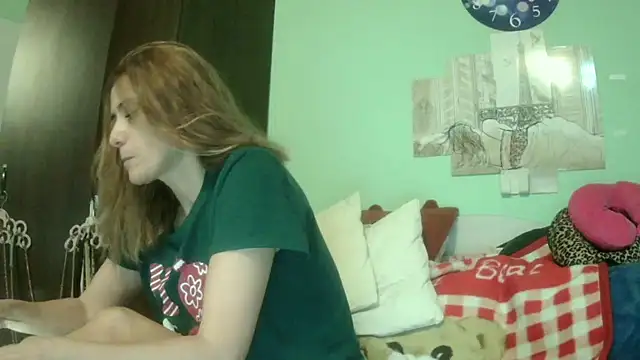 Snapshot of SexyGioconda chatting on 12/15/25, 10:03 SexyGioconda online show from 12/15/25, 10:03