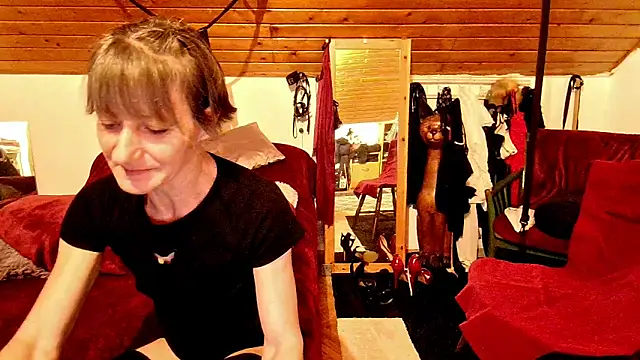 Snapshot of Hot_Colettte chatting on 03/20/26, 09:41 Hot Colettte online show from 03/20/26, 09:41