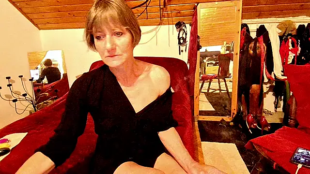 Snapshot of Hot_Colettte chatting on 05/29/26, 07:56 Hot Colettte online show from 05/29/26, 07:56