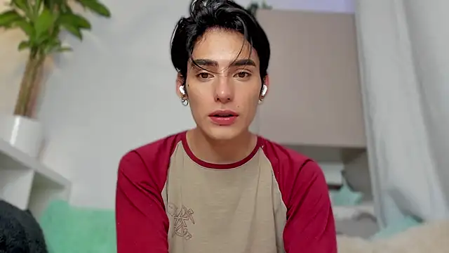 sebas rose online show from 01/10/25, 02:25