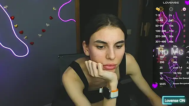 EmmyGreans online show from 03/06/25, 03:45