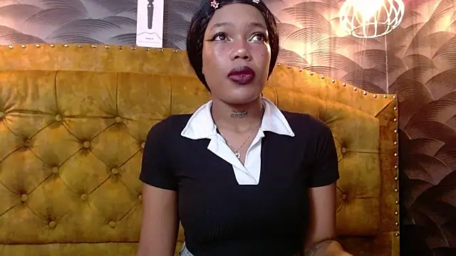 CrystalBrooke3x online show from 10/01/25, 07:42