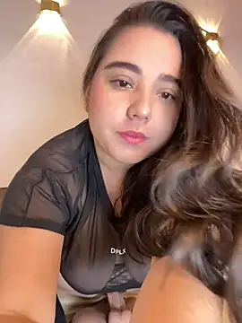 LunaGil1 online show from 03/15/26, 01:17