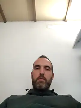 leon3875 online show from 03/07/25, 03:28