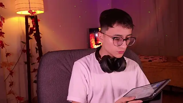 Mr evan1 online show from 12/13/24, 11:55