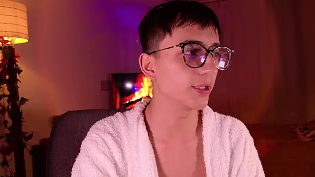 Mr evan1 online show from 12/23/24, 12:19