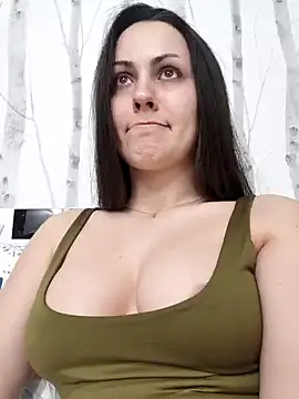 EvaReide online show from 02/23/25, 03:08