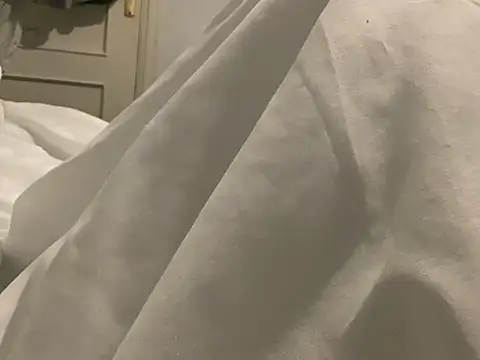 Snapshot of Bossinmidd12 chatting on 01/26/25, 10:35 Bossinmidd12 online show from 01/26/25, 10:35