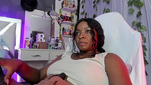 Reina Love2 online show from 01/16/25, 10:44