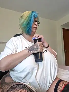 Escarlate4you  online show from 02/10/26, 10:30