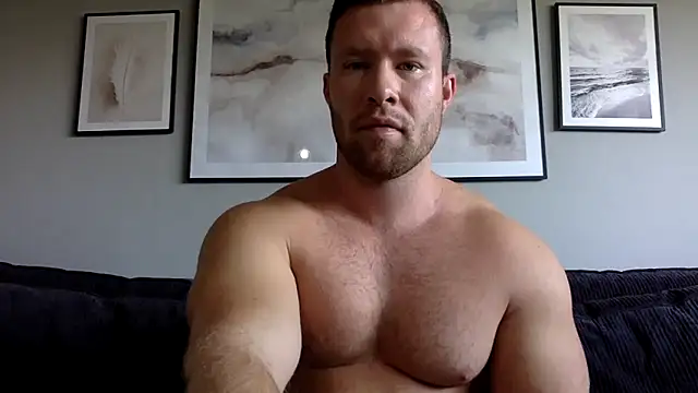 Snapshot of swekingxx chatting on 09/09/25, 09:09 swekingxx online show from 09/09/25, 09:09