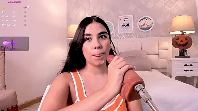 Snapshot of Mara_Betancurt chatting on 10/29/25, 11:06 Mara Betancurt online show from 10/29/25, 11:06