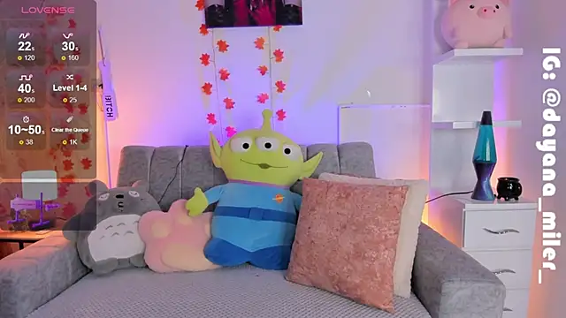  dayana miler online show from 12/24/24, 03:38