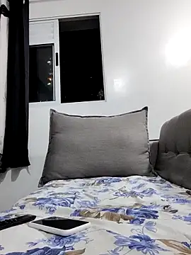 Bella Anjoss online show from 04/09/26, 12:21