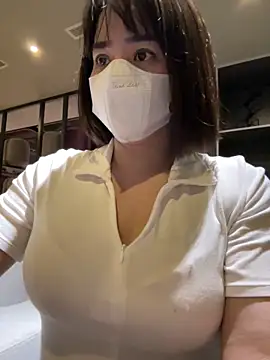 Snapshot of May-Squirt chatting on 01/24/25, 01:25 May-Squirt online show from 01/24/25, 01:25