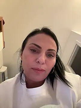 KimKelly13 online show from 04/08/26, 06:08