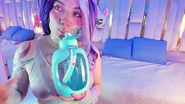 Broklinwhite  online show from 04/16/26, 02:29