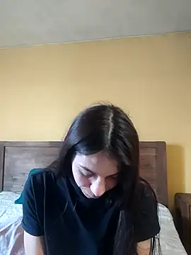 AntoniaHottie online show from 04/25/26, 01:41