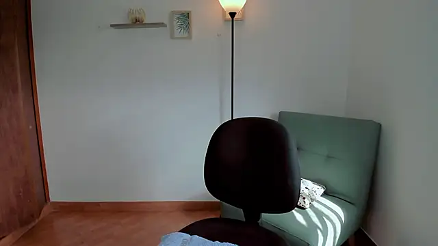 Lilabril online show from 01/10/25, 07:54