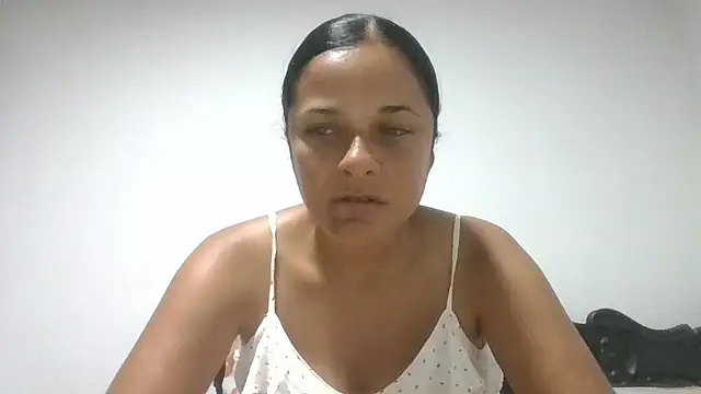 GiveLove1 online show from 11/02/25, 02:03