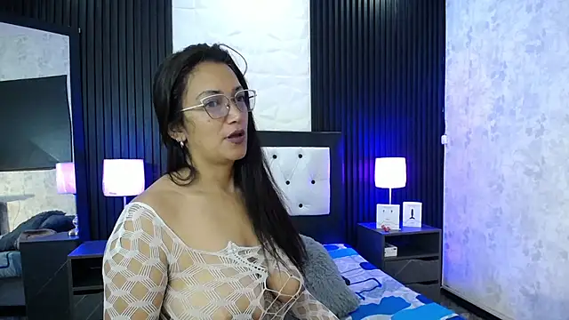 dayana mendoza69 online show from 03/06/25, 12:41