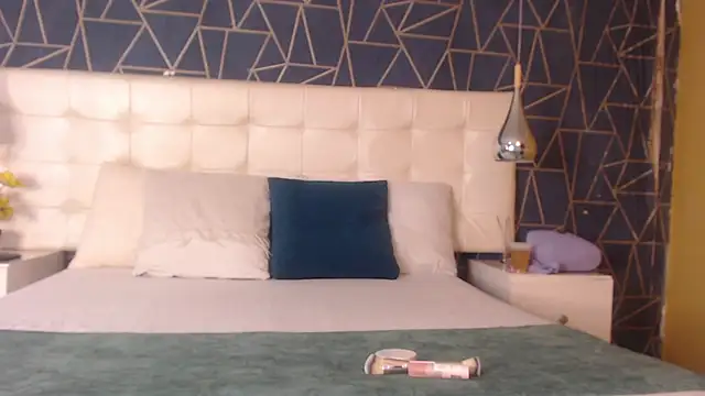 CharlotteMuller online show from 02/14/26, 05:32