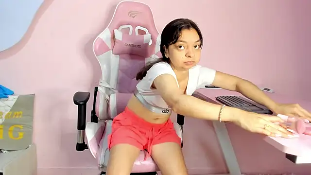 CharlotteMuller online show from 02/20/26, 08:31