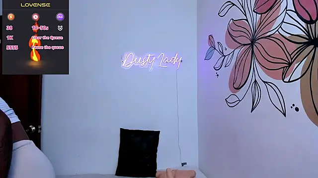 chanel brunette online show from 01/10/25, 05:34