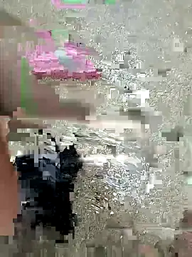 Snapshot of HeftyTheory7 chatting on 12/02/25, 04:18 HeftyTheory7 online show from 12/02/25, 04:18