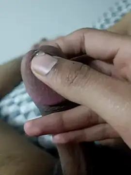 Snapshot of HeftyTheory7 chatting on 01/16/26, 06:56 HeftyTheory7 online show from 01/16/26, 06:56