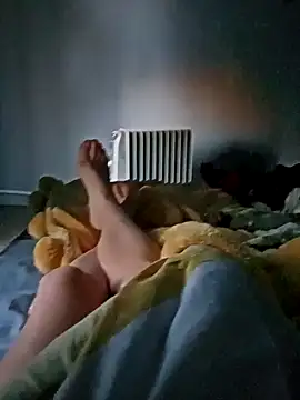 Snapshot of WreckedCrop chatting on 03/08/25, 04:23 WreckedCrop online show from 03/08/25, 04:23