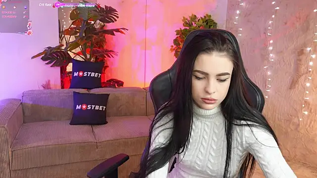 Snapshot of Tina_Breeze chatting on 12/06/24, 07:43 Tina Breeze online show from 12/06/24, 07:43