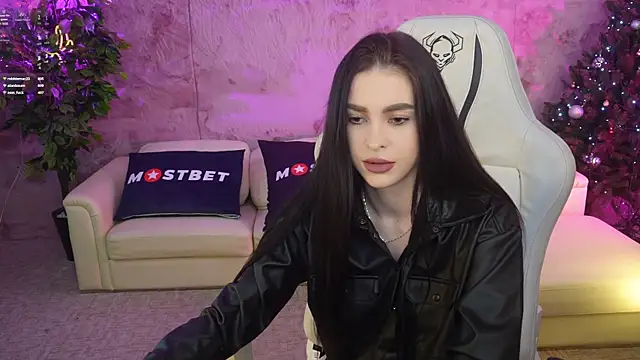 Snapshot of Tina_Breeze chatting on 12/29/24, 06:16 Tina Breeze online show from 12/29/24, 06:16