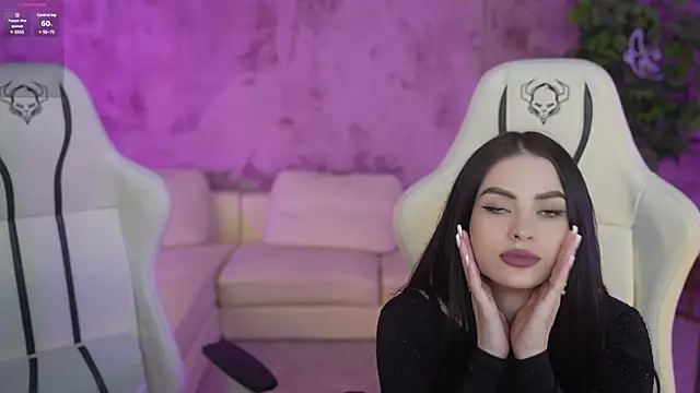 Snapshot of Tina_Breeze chatting on 02/06/25, 01:54 Tina Breeze online show from 02/06/25, 01:54