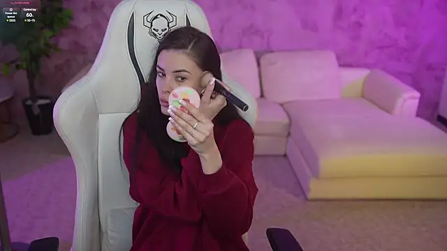 Snapshot of Tina_Breeze chatting on 02/07/25, 07:40 Tina Breeze online show from 02/07/25, 07:40