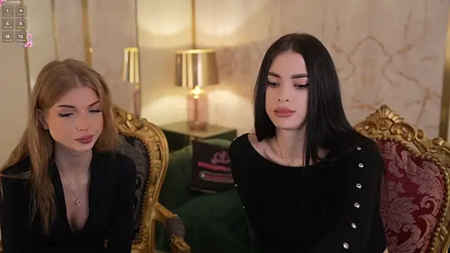 Snapshot of Tina_Breeze chatting on 10/24/25, 07:49 Tina Breeze online show from 10/24/25, 07:49