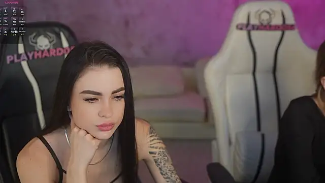 Tina Breeze online show from 02/12/26, 08:42