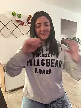 Snapshot of camila__joy chatting on 01/14/25, 05:56 camila joy online show from 01/14/25, 05:56