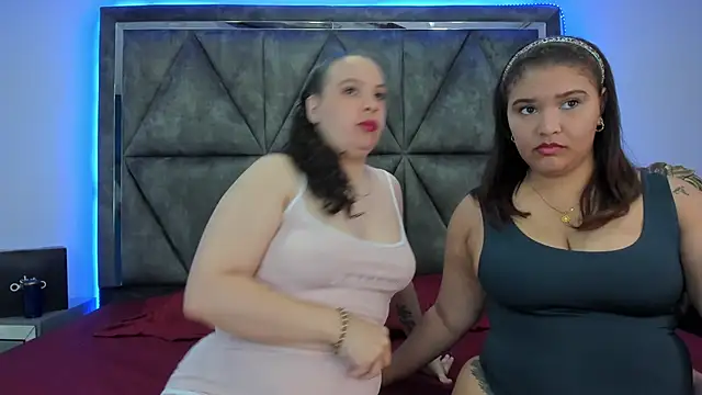 Snapshot of Danielaandximena chatting on 01/17/25, 03:12 Danielaandximena online show from 01/17/25, 03:12