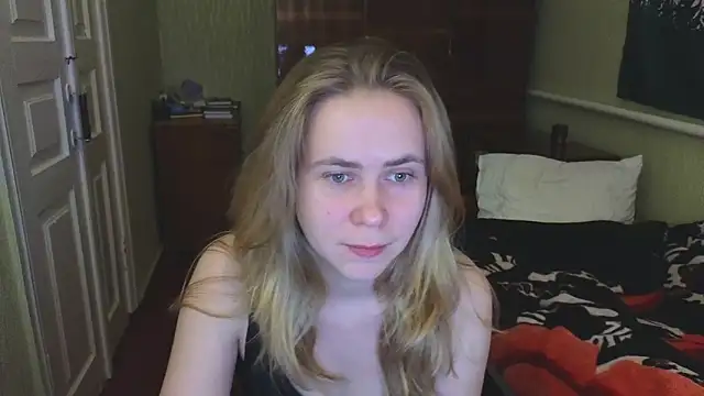 Riley Roo online show from 12/11/24, 05:26