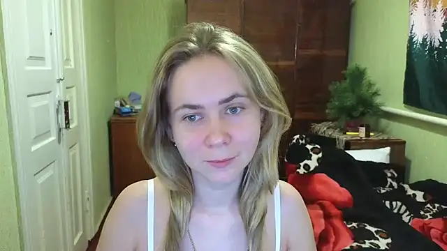 Riley Roo online show from 12/15/24, 05:42