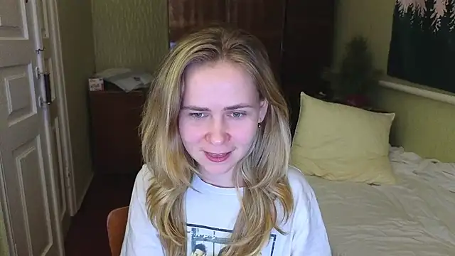 Riley Roo online show from 01/01/25, 08:04